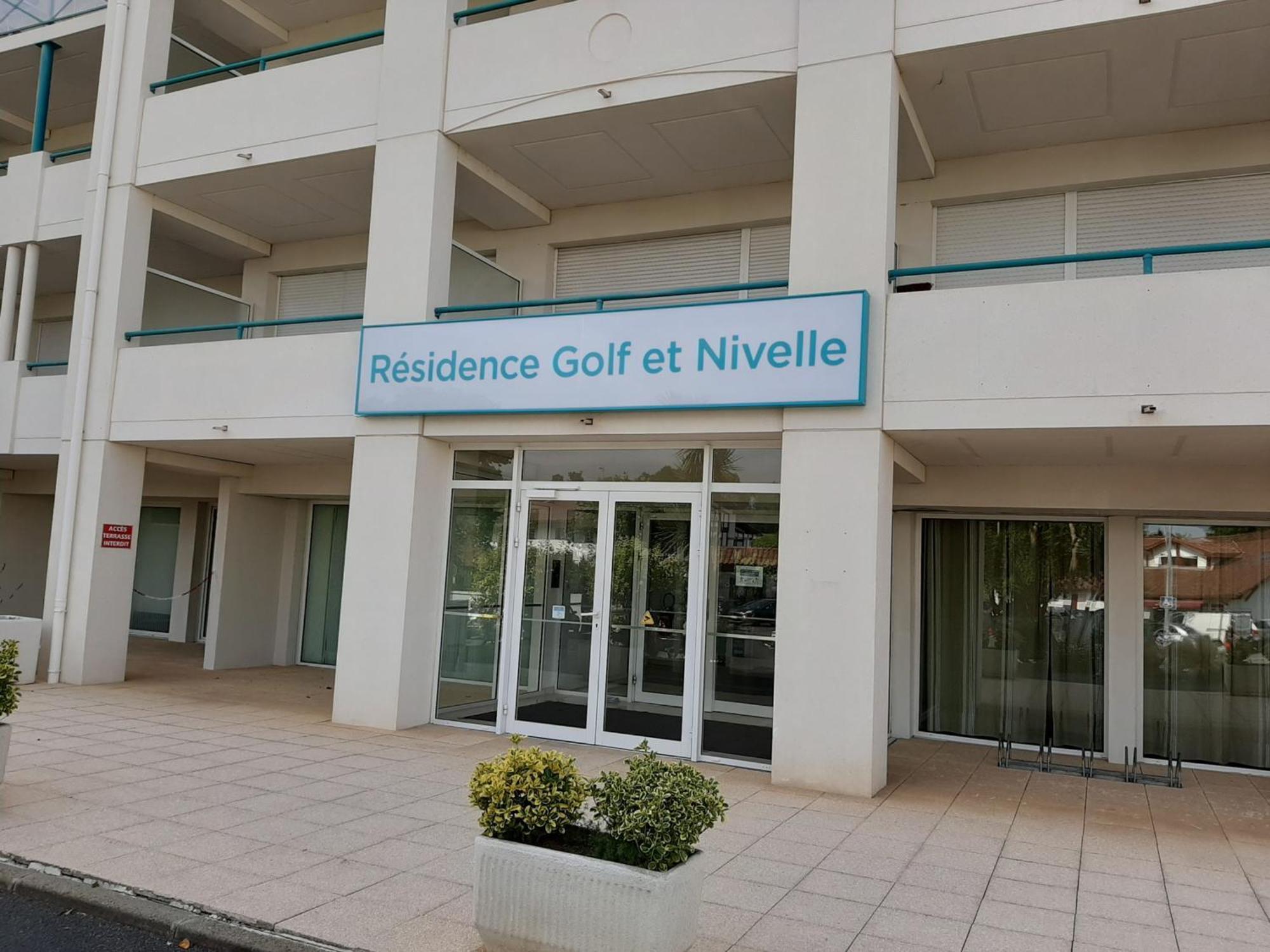 A Avec Piscine Chauffee Et Parking Prive - Fr-1-239-560 * Ciboure